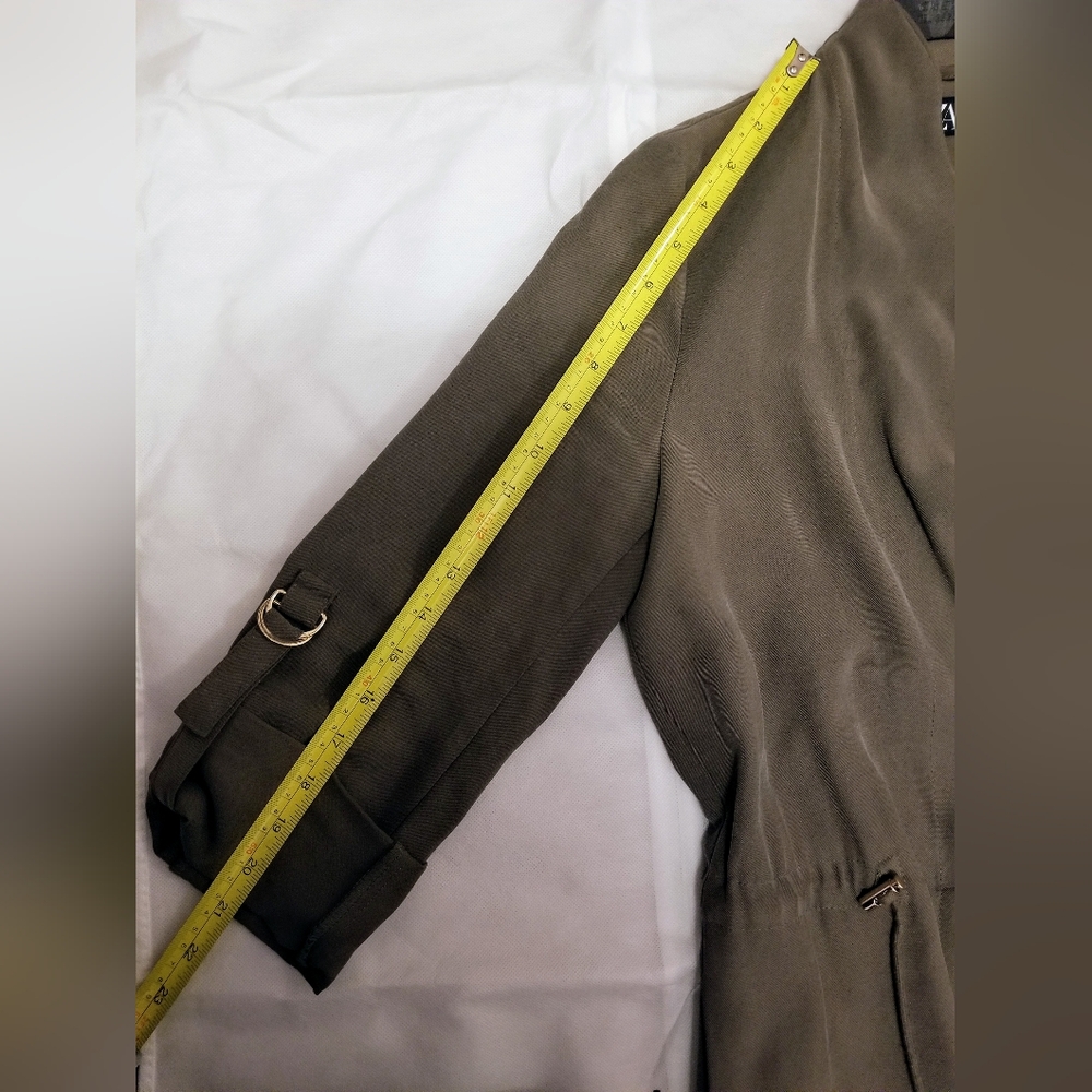 Zara Flowy Drawstring jacket - Picture 9 of 11